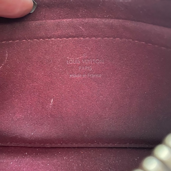 Louis Vuitton Damier Pouchette - Picture 8 of 9